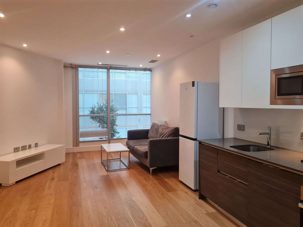 Property photo 1 of 19 One Bedroom Flat
