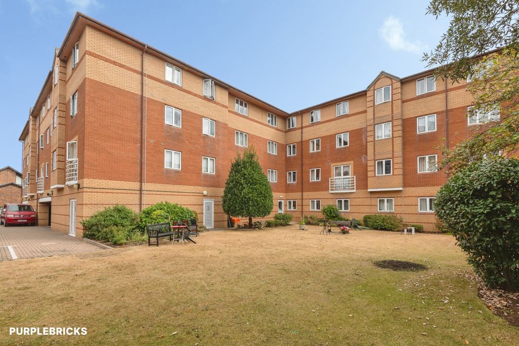Property photo 1 of 15