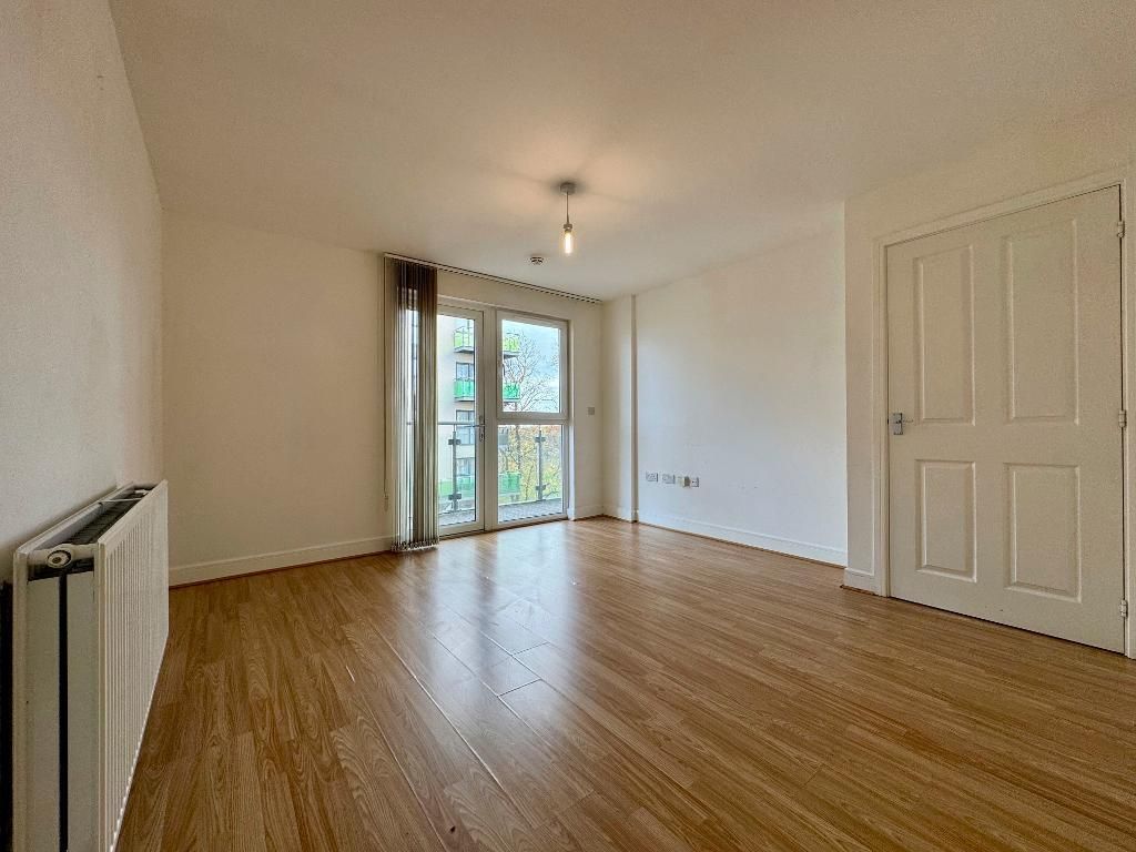 Property photo 3 of 9 Photo 3