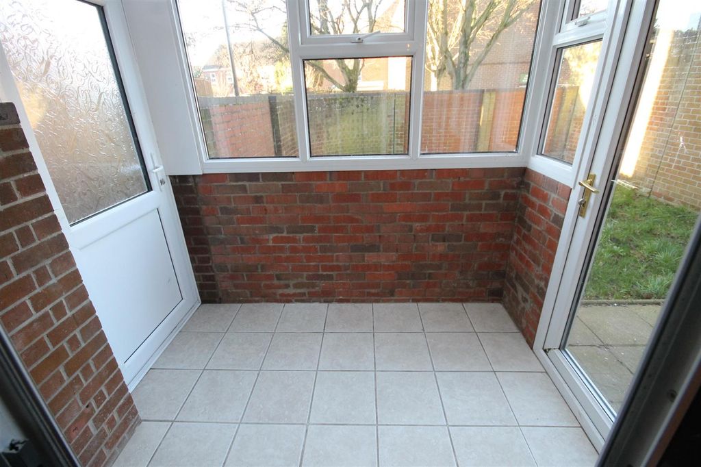 Property photo 3 of 13 Img_8232.Jpg