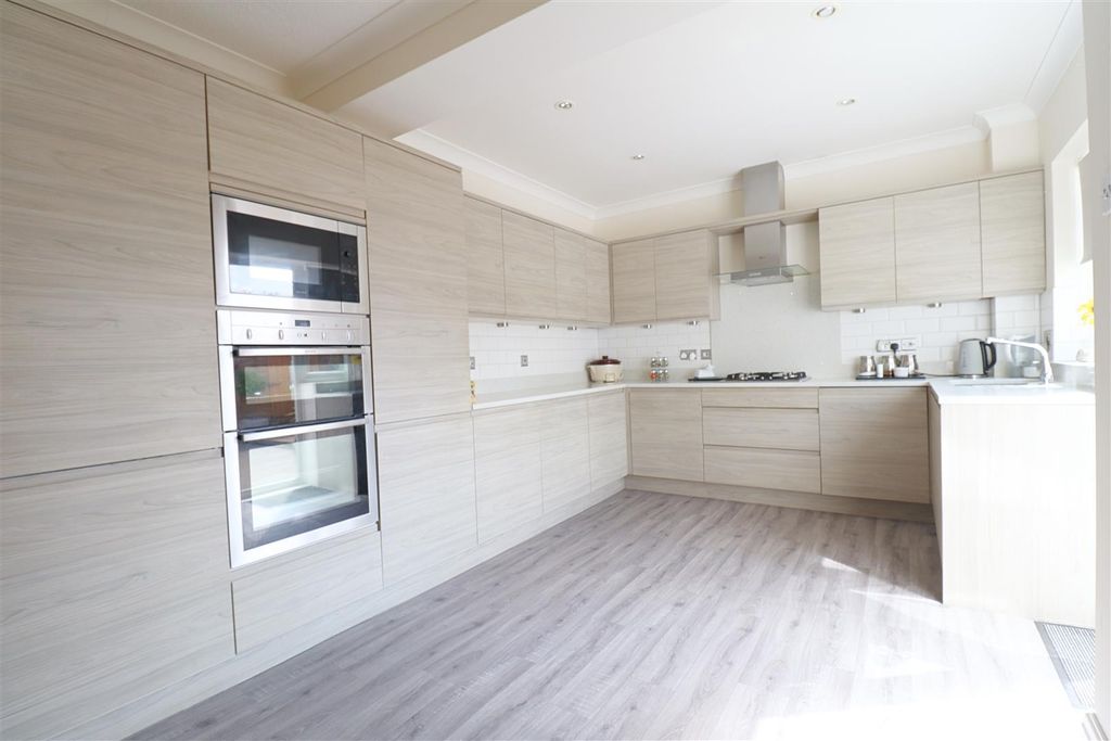 Property photo 3 of 23 Img_7155.Jpg