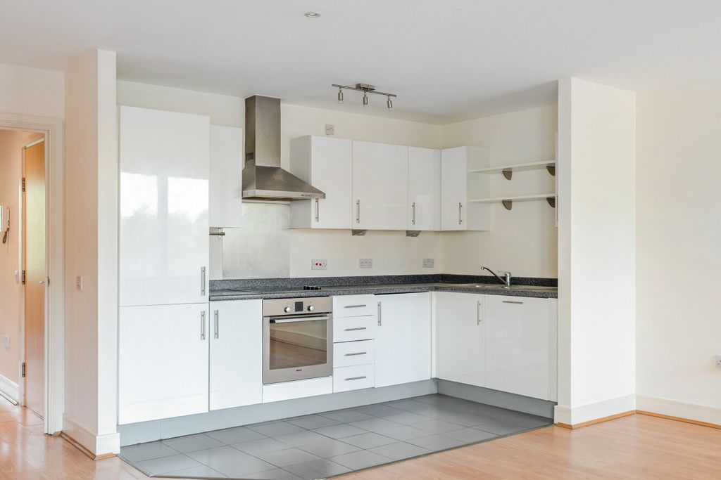 Property photo 3 of 13 1498611-10-6A6326...