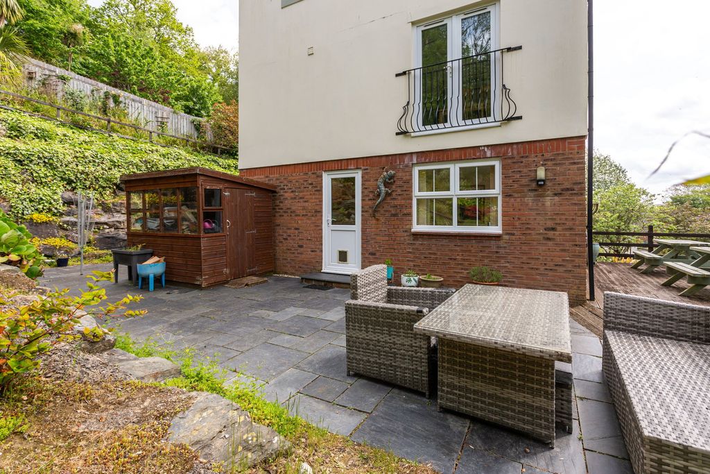Additional image 28 of 5 bed detached house for saleSpeedwell Close, Bideford EX39
