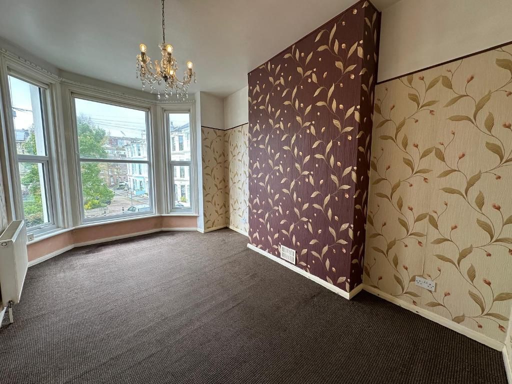 Property photo 3 of 13 Photo 3