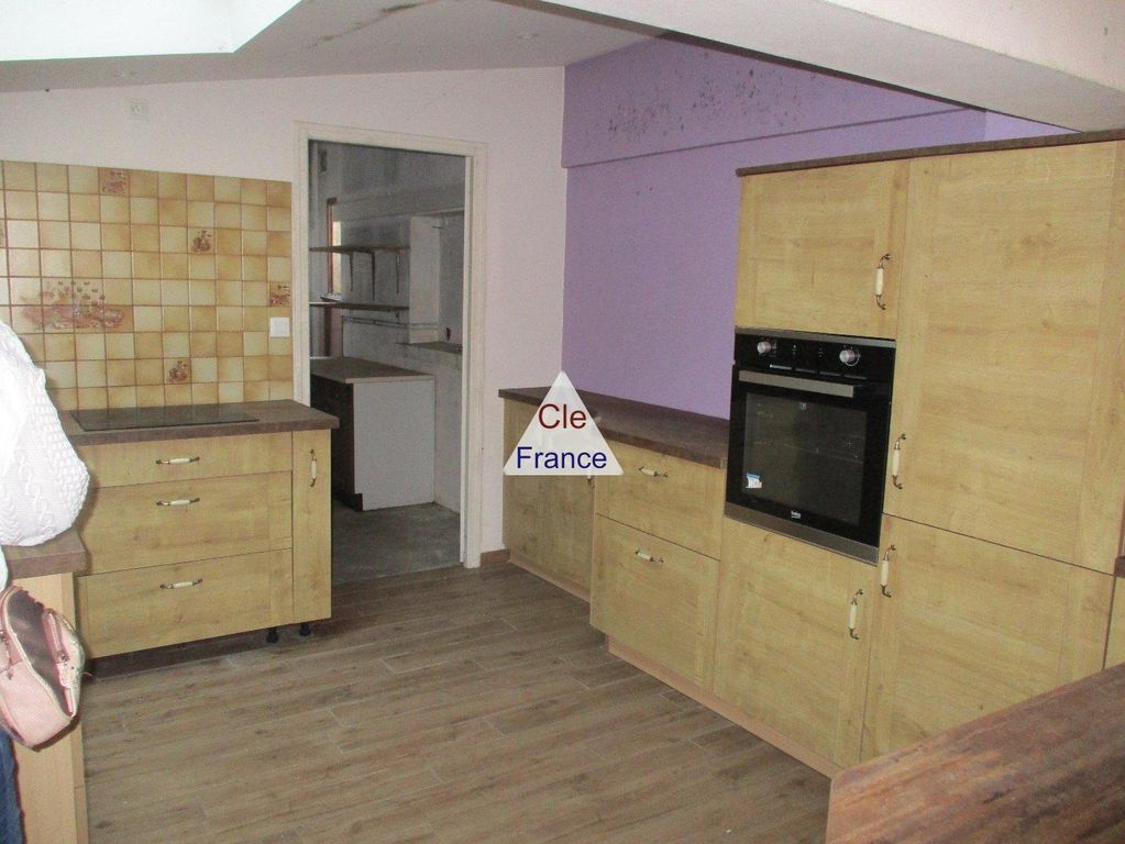 Property photo 2 of 5