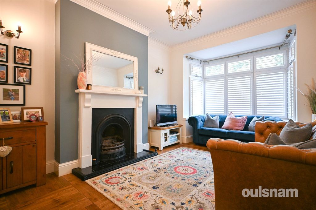 Property photo 2 of 31 Picture No. 24