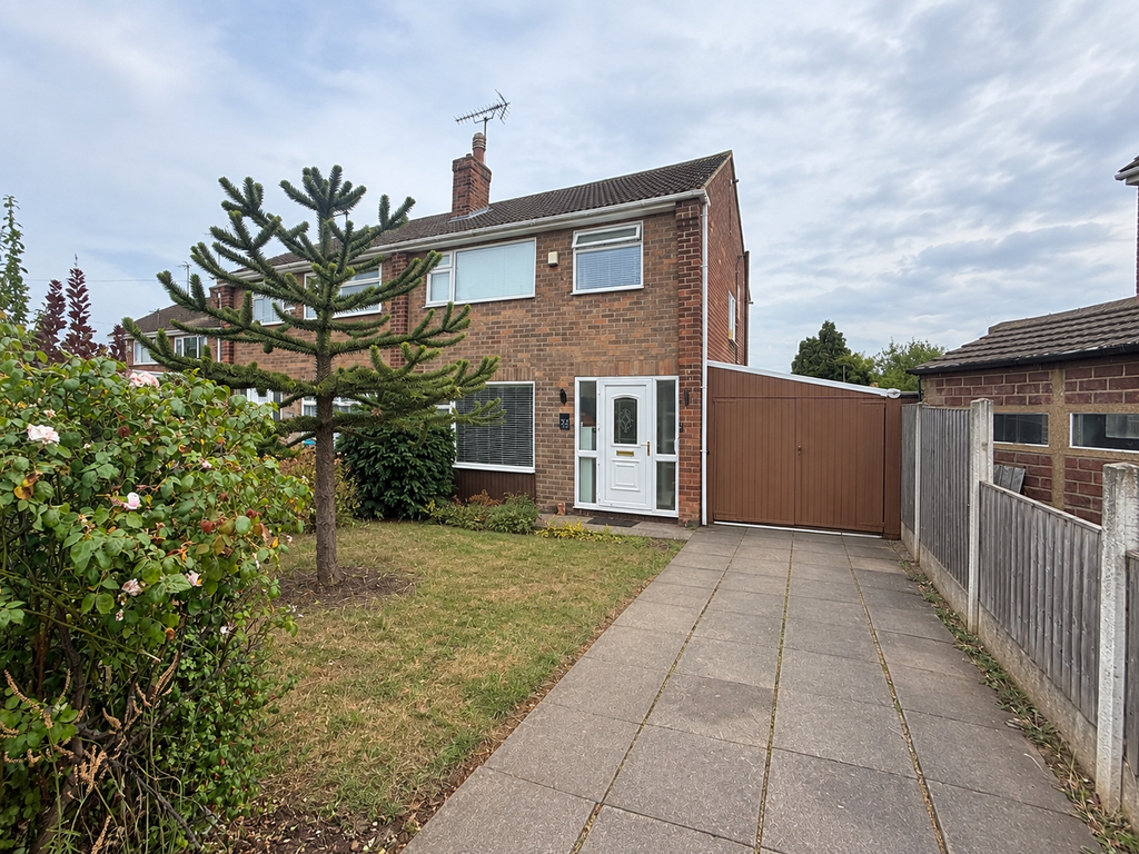 Property photo 1 of 2