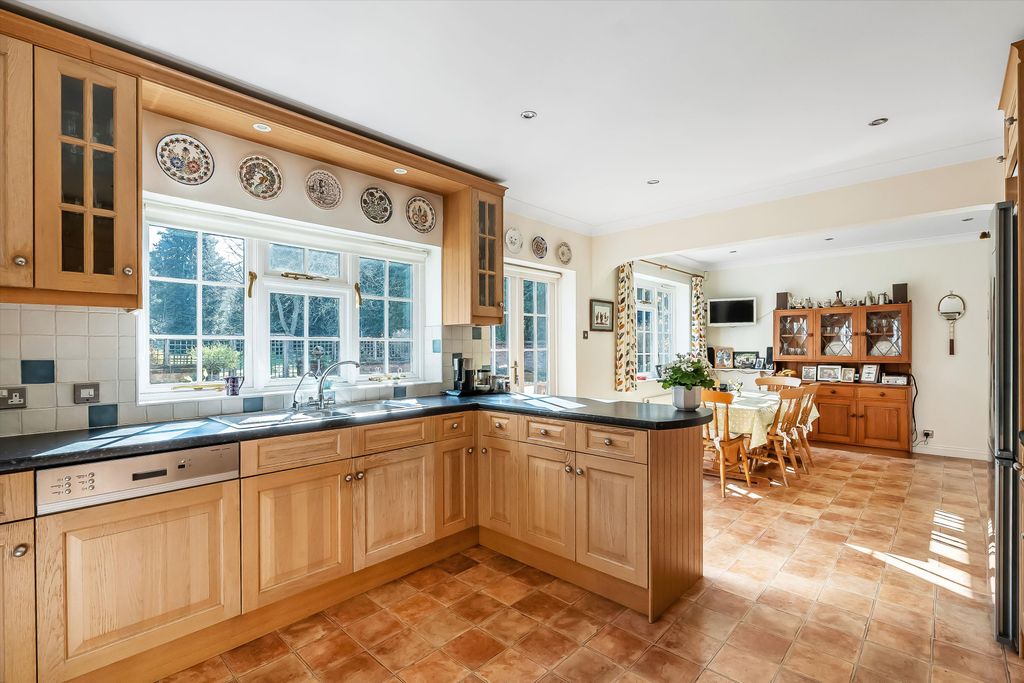 Additional image 6 of 6 bed detached house for saleSummers Lane, Hurtmore, Godalming, Surrey GU7