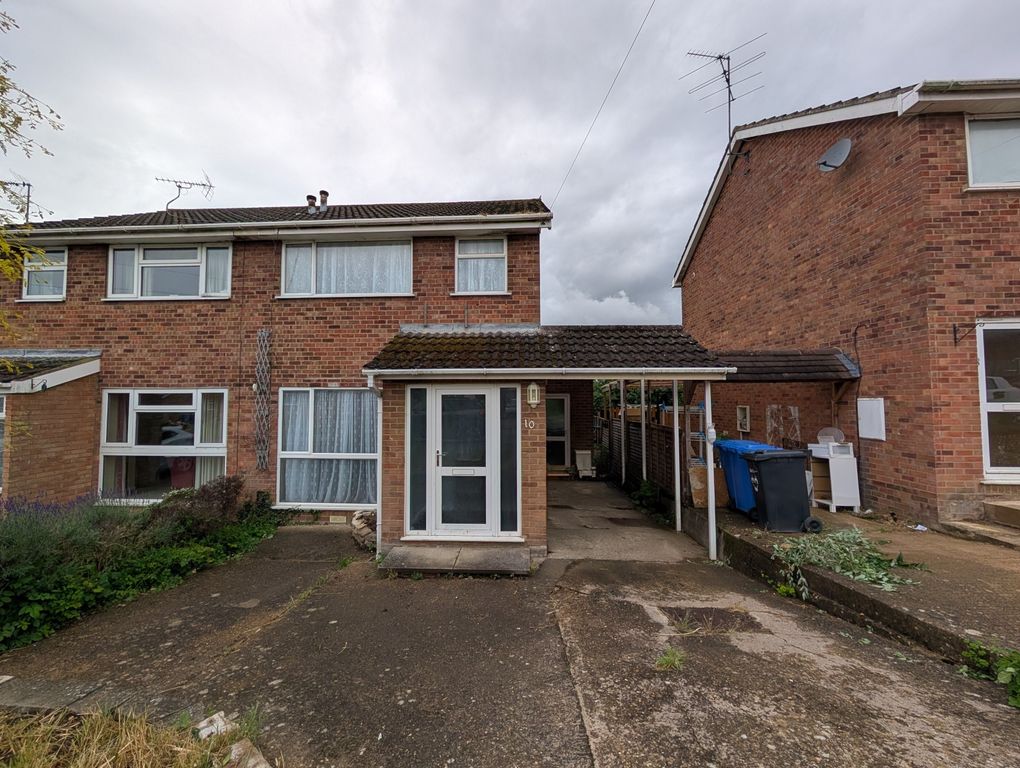 Property photo 1 of 12