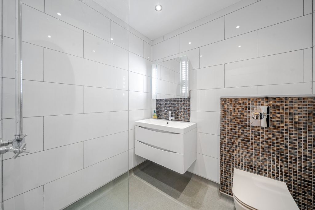 Additional image 8 of 2 bed semi-detached bungalow for saleSimpson Road, Hebden Bridge, West Yorkshire HX7