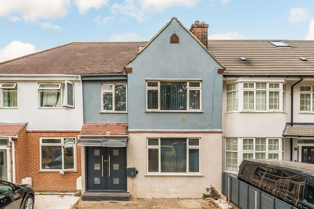 Property photo 1 of 8