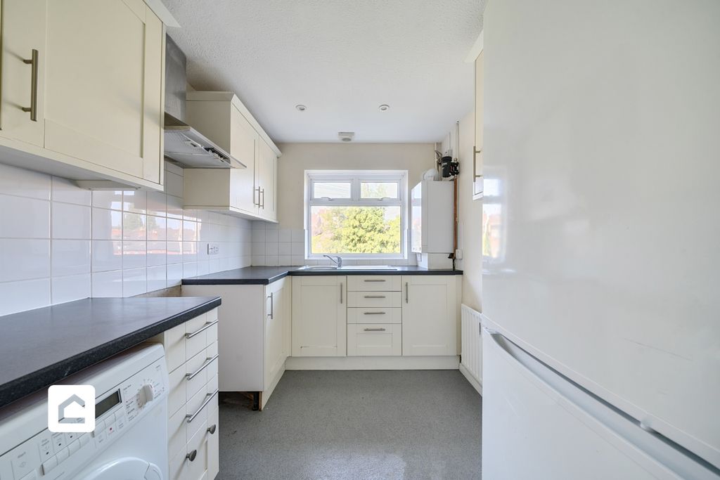 Property photo 2 of 16 5