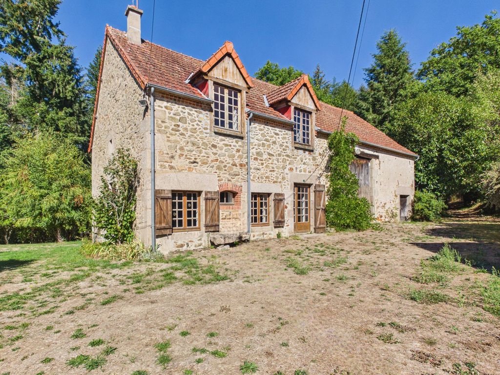 Property photo 1 of 20 A House In The Creuse Region At The End Of The Road