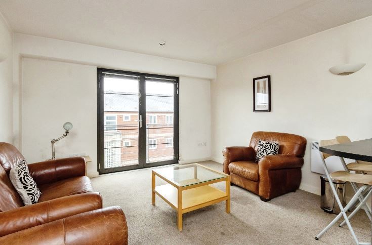 Property photo 2 of 8