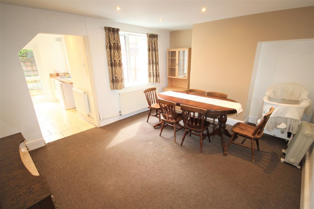Property photo 3 of 11 Photo 10
