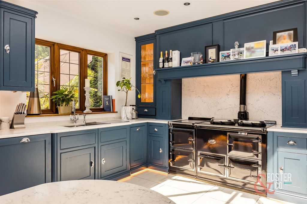 Additional image 31 of 9 bed detached house for saleWithdean Road, Brighton BN1