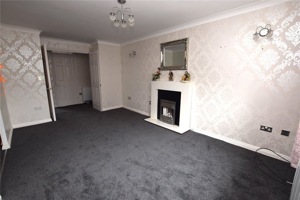 Property photo 3 of 10 Picture No. 08