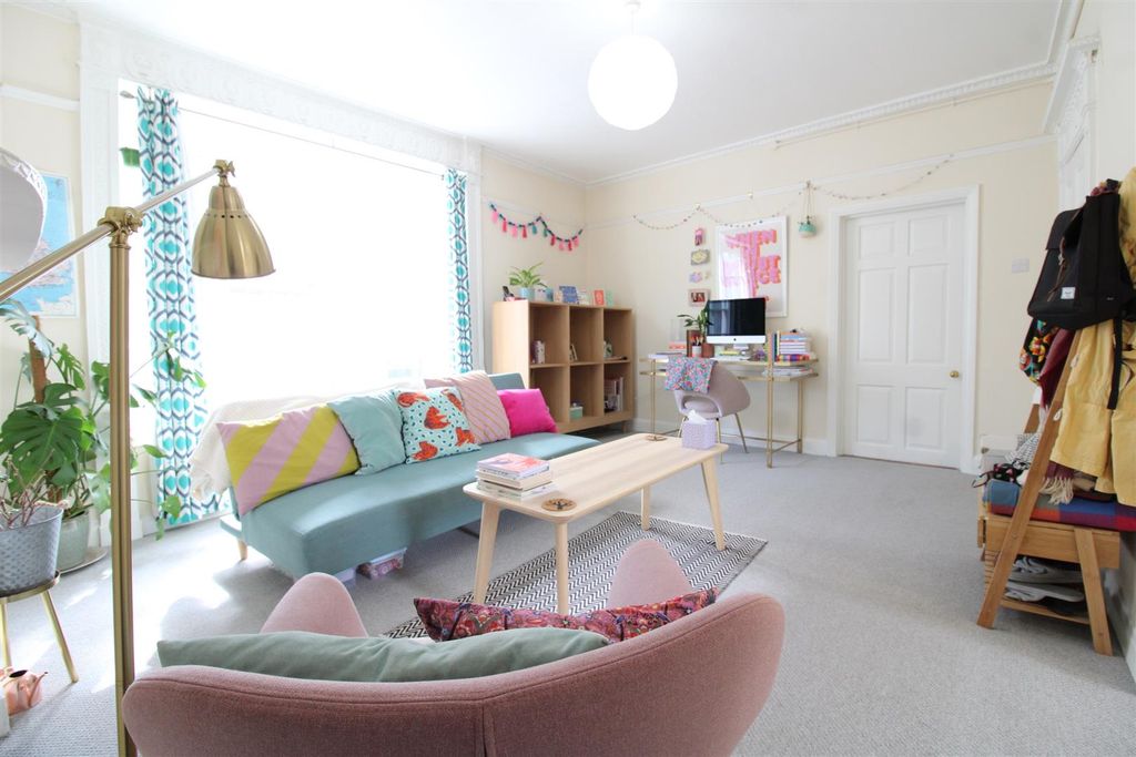 Property photo 2 of 7 Img_2875.Jpg