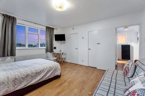 Property photo 3 of 6 134052679979222074_134052679482262027_Dsc03256