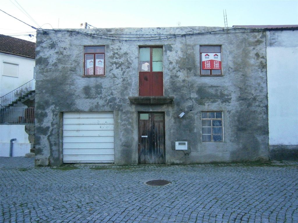 Property photo 1 of 18