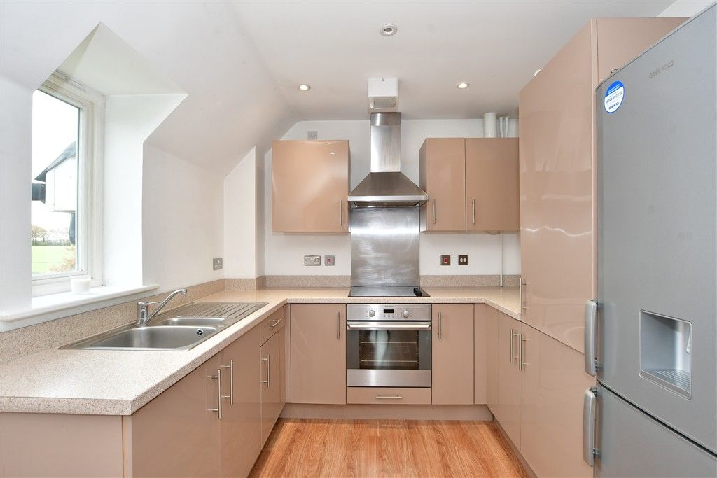 Property photo 1 of 7 Kitchen