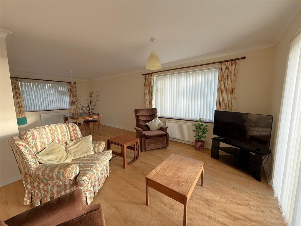 Property photo 3 of 13 4.Jpg