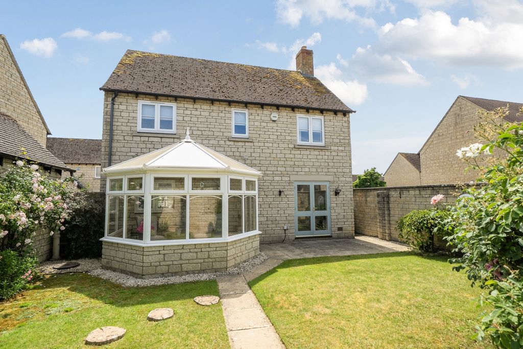 Property photo 2 of 19 1478678-16-6A315Cad14Eb-1
