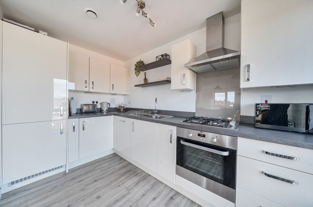 Property photo 2 of 22 1404560-5-697A4A3...