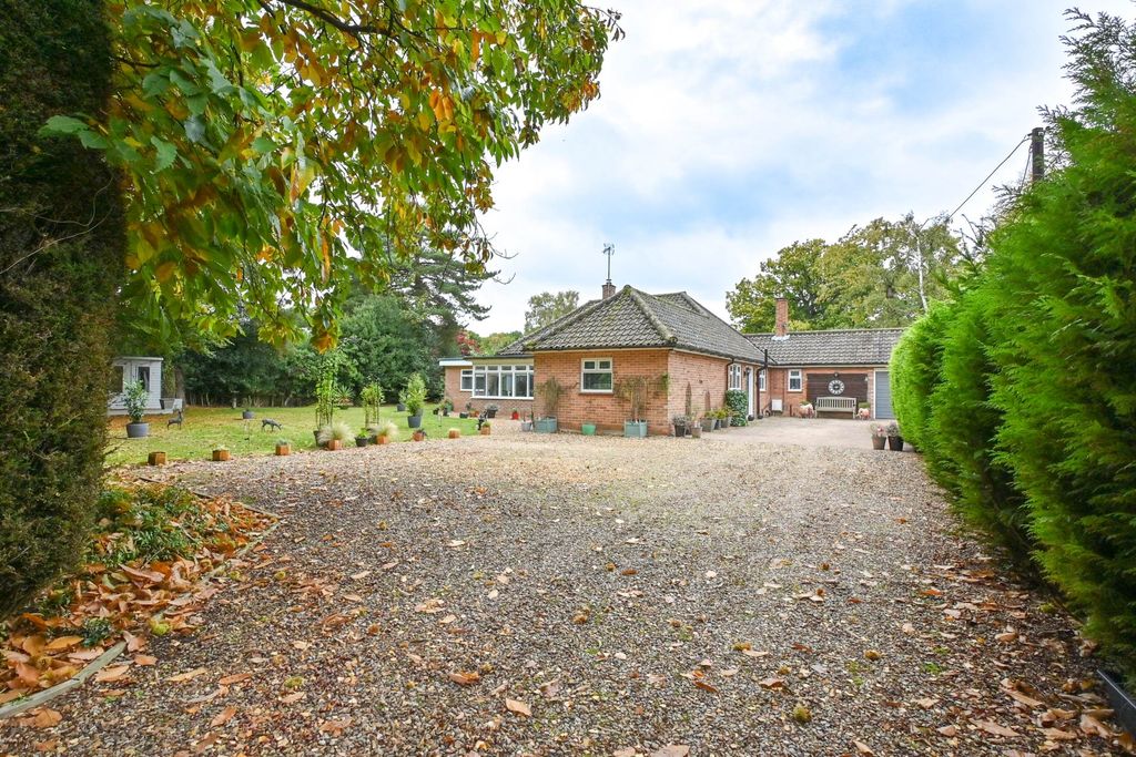 Property photo 1 of 36