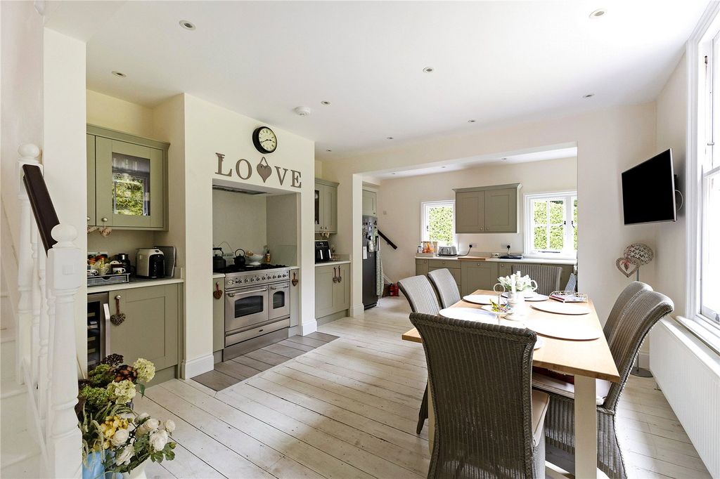 Property photo 3 of 12 Kit/Dining Room