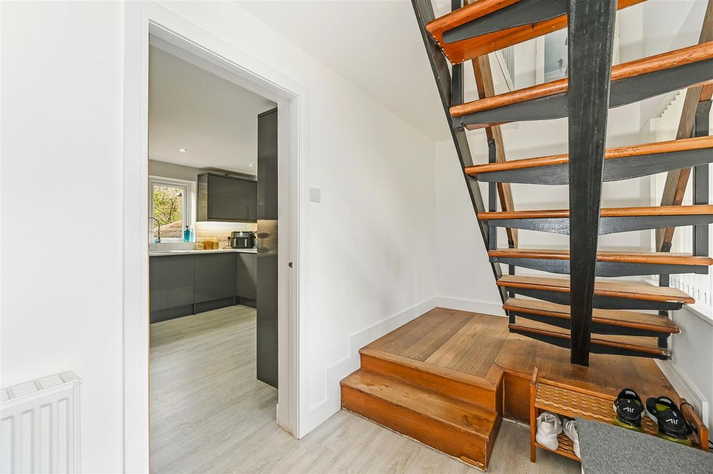 Property photo 3 of 24 Sketch_Ph3_6312146.Jpg