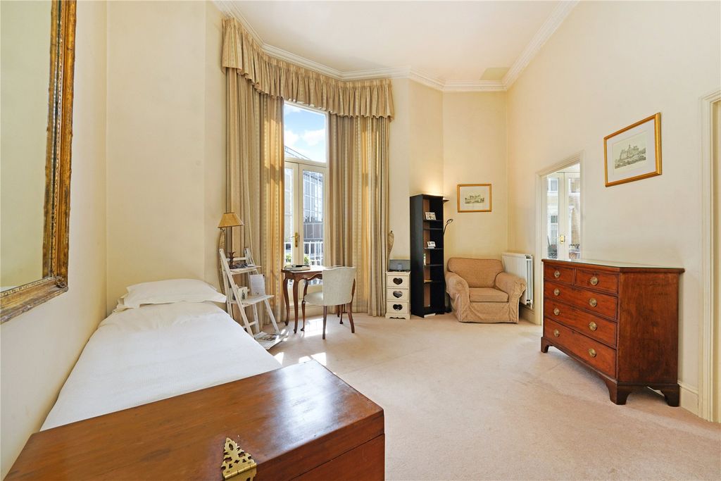 Property photo 2 of 11 Picture No. 03