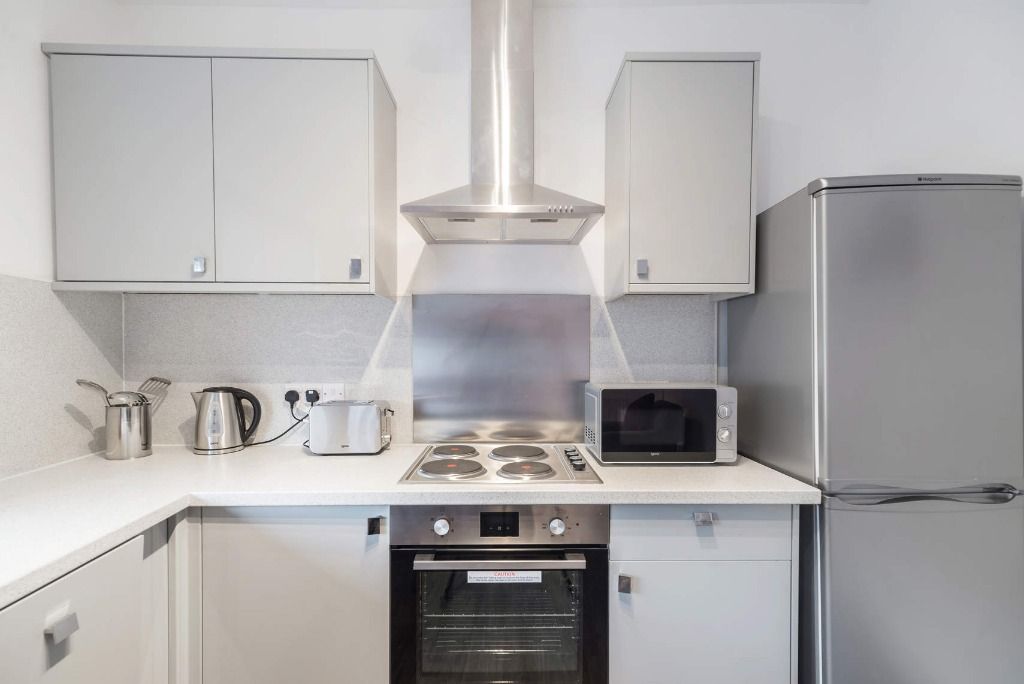 Property photo 3 of 10 4_05.Jpg