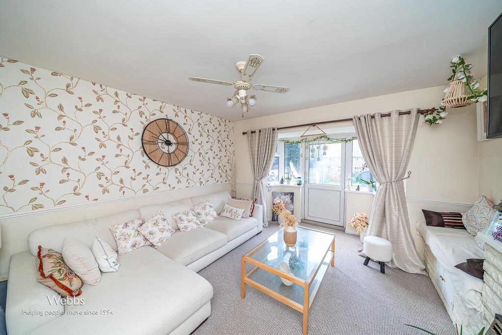 Property photo 2 of 29 Â© Webbs Estate Agents Â© (1 Of 298).Jpg