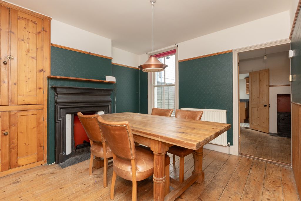 Property photo 2 of 10 Picture 2