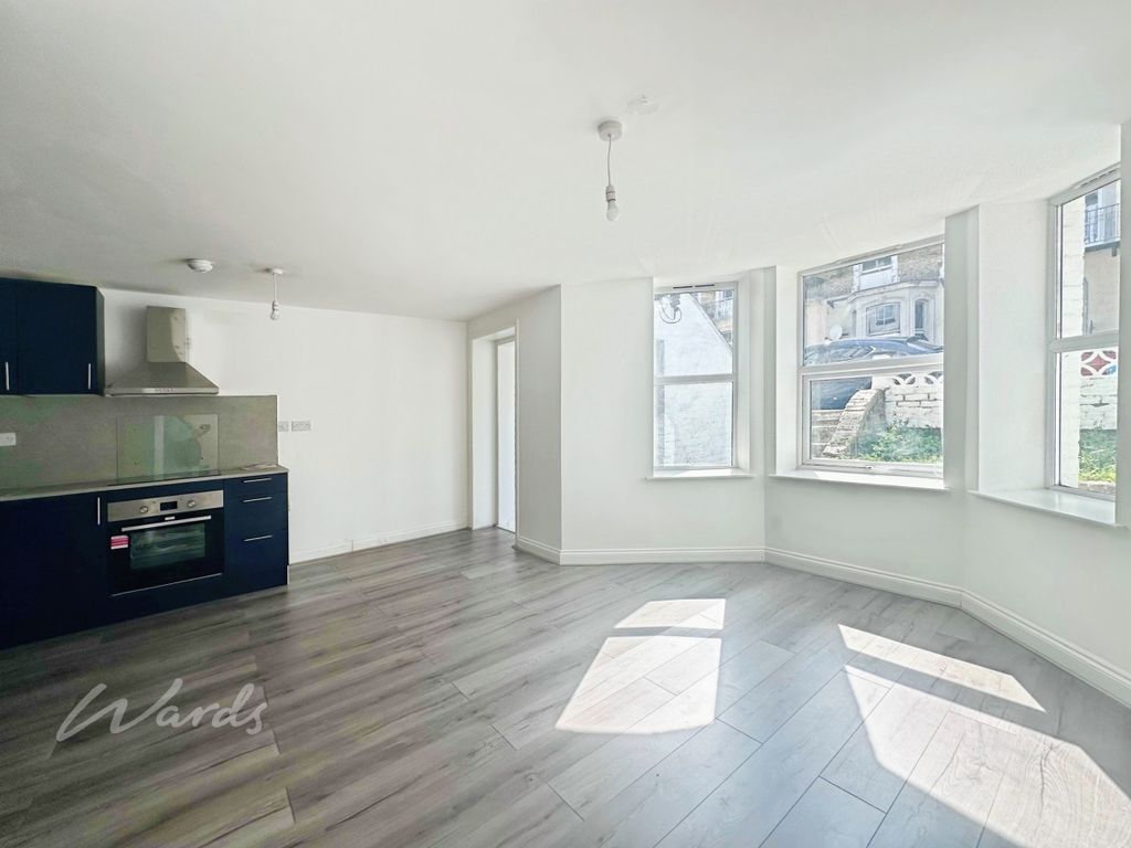 Property photo 1 of 6 Ath 2 Open Plan Use