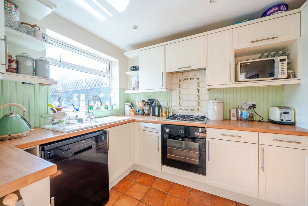 Property photo 2 of 24 1514674-16-6Ac3c0...