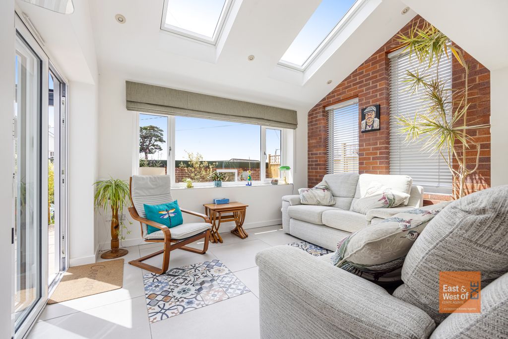 Property photo 2 of 23 A12 - Fairlawn House Orchard Close Lympstone - 260