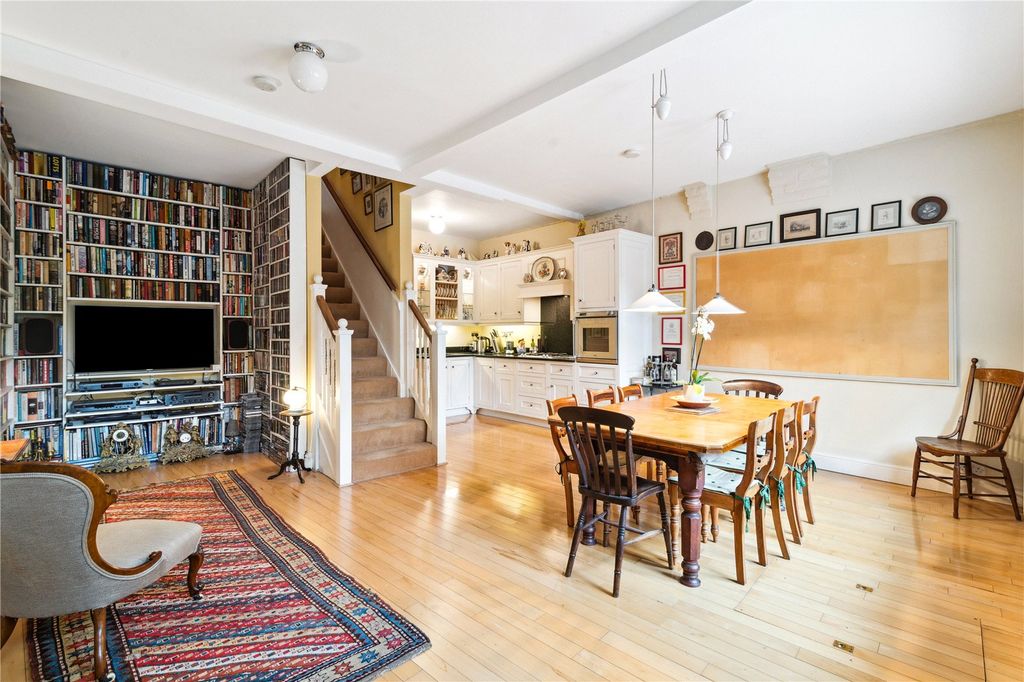 Property photo 2 of 15 Rception / Dining