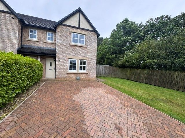 Property photo 1 of 12 External