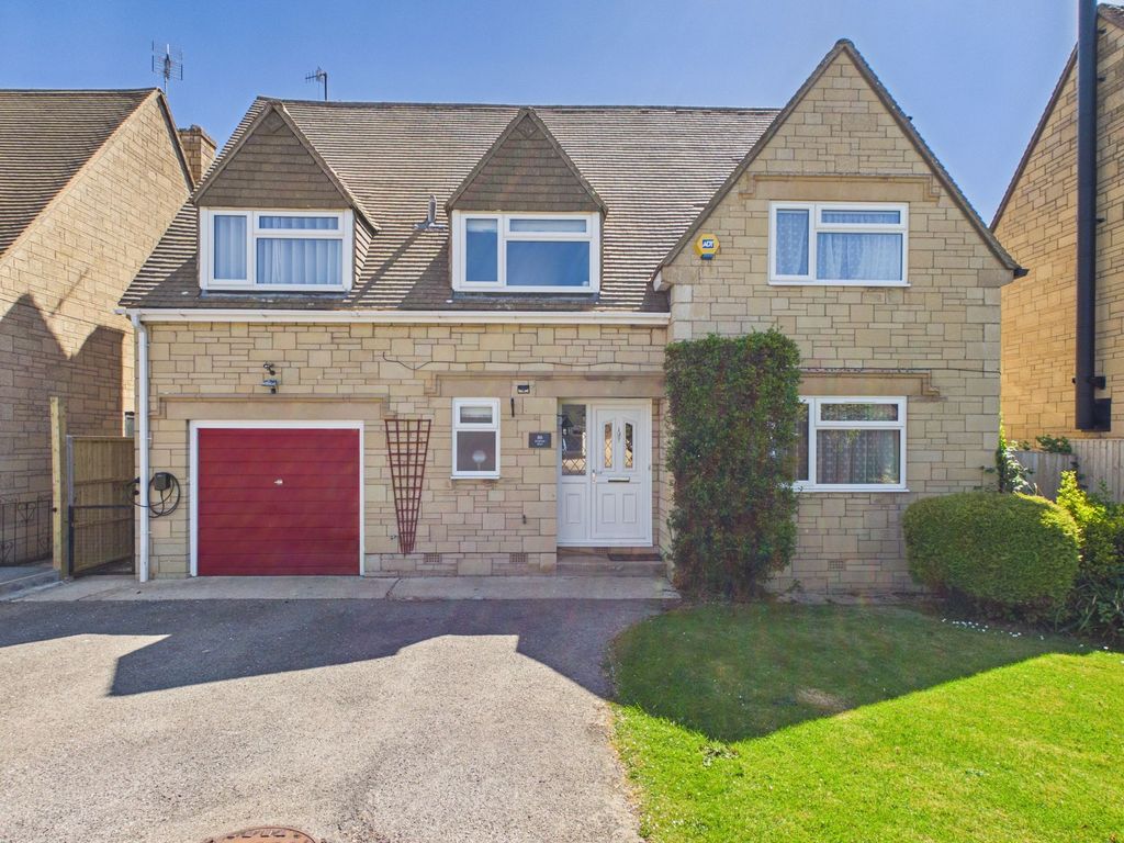 Property photo 1 of 34