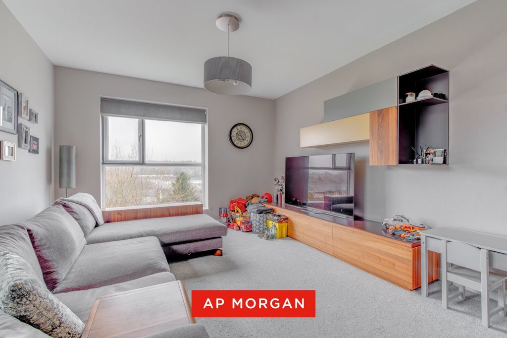 Property photo 2 of 10 Picture No. 09