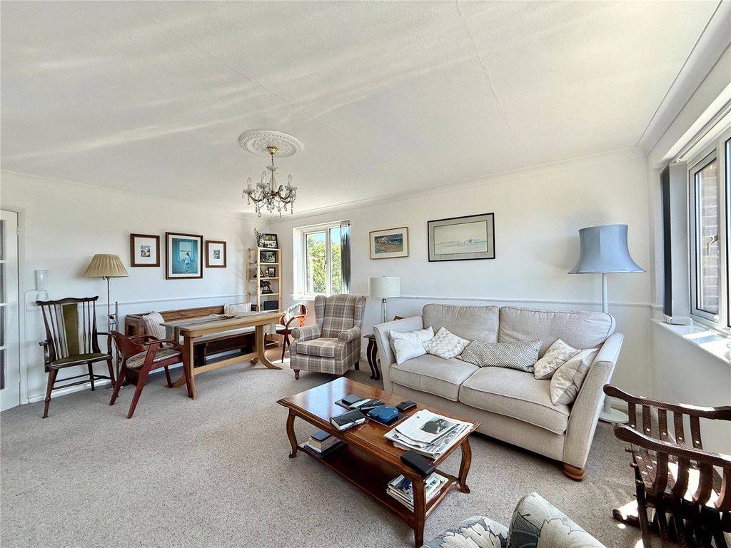 Property photo 2 of 13 Picture No. 09