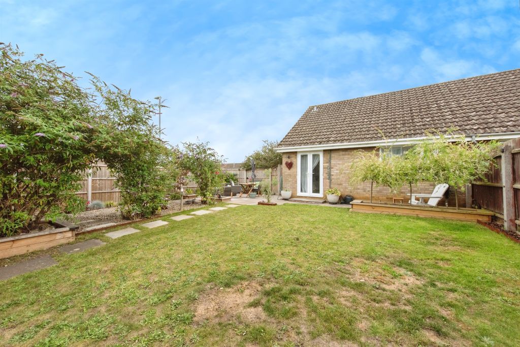 Property photo 3 of 17