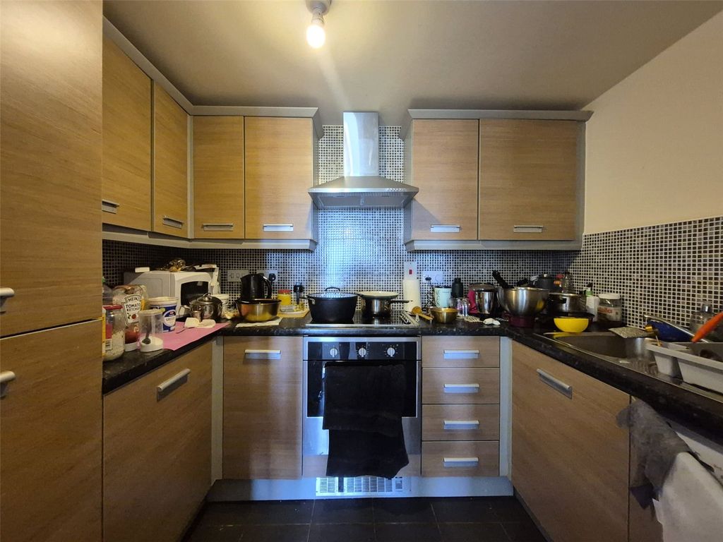 Property photo 3 of 7 Picture No. 01