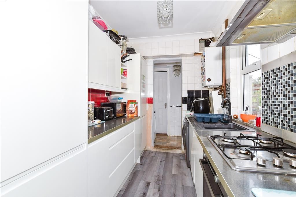 Property photo 3 of 13 Kitchen