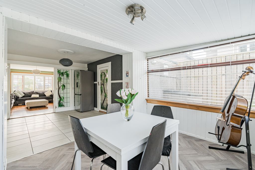 Additional image 12 of 3 bed villa for sale46 Baberton Mains Drive, Edinburgh EH14