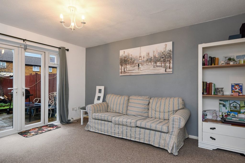 Property photo 1 of 21 Picture No. 18