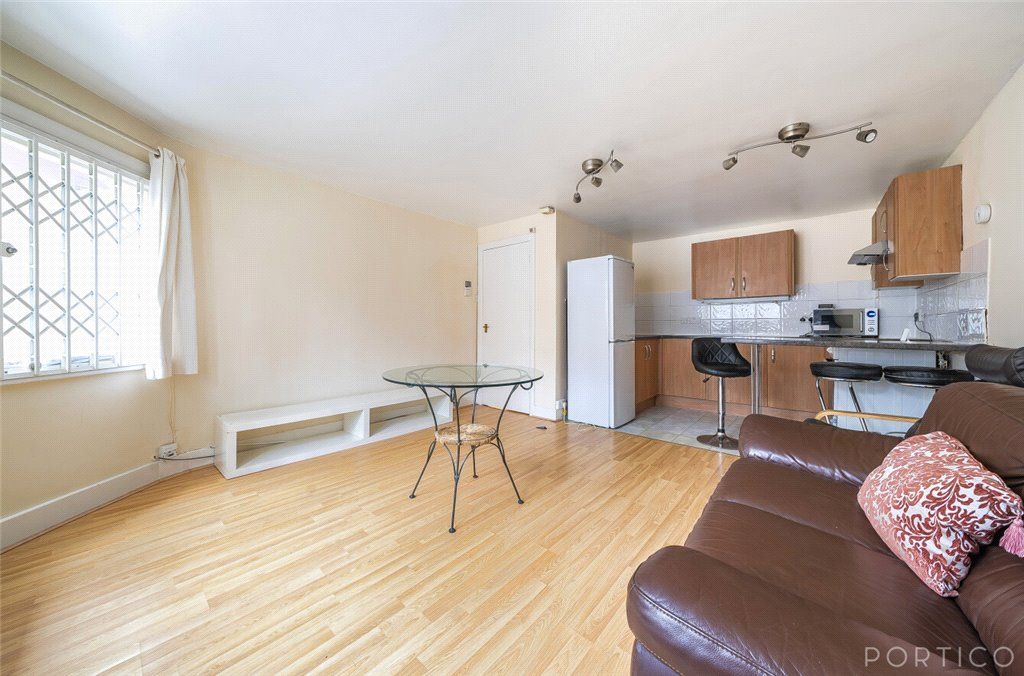 Property photo 3 of 8 Picture No. 06