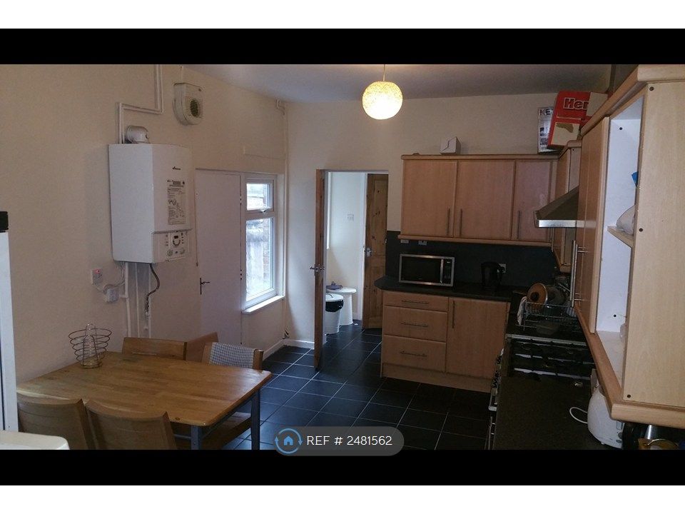 Property photo 2 of 9